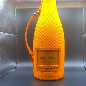 ‼️SALE‼️ VEUVE CLIQUOT Champagne Ice Jacket